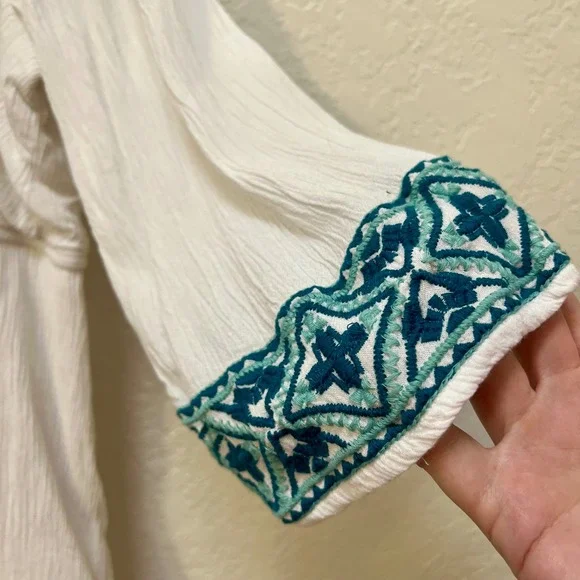 Lane Bryant Womens White Embroidered V-Neck Empire Waist Tunic Top Size 16 - Picture 3 of 7